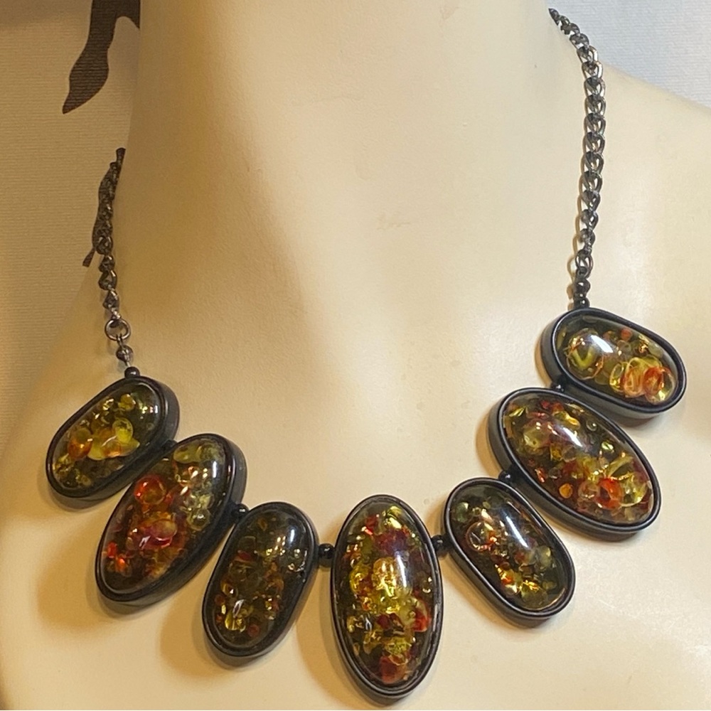 🍇  Colorful Amber Resin Statement Necklace With Oval Pendants